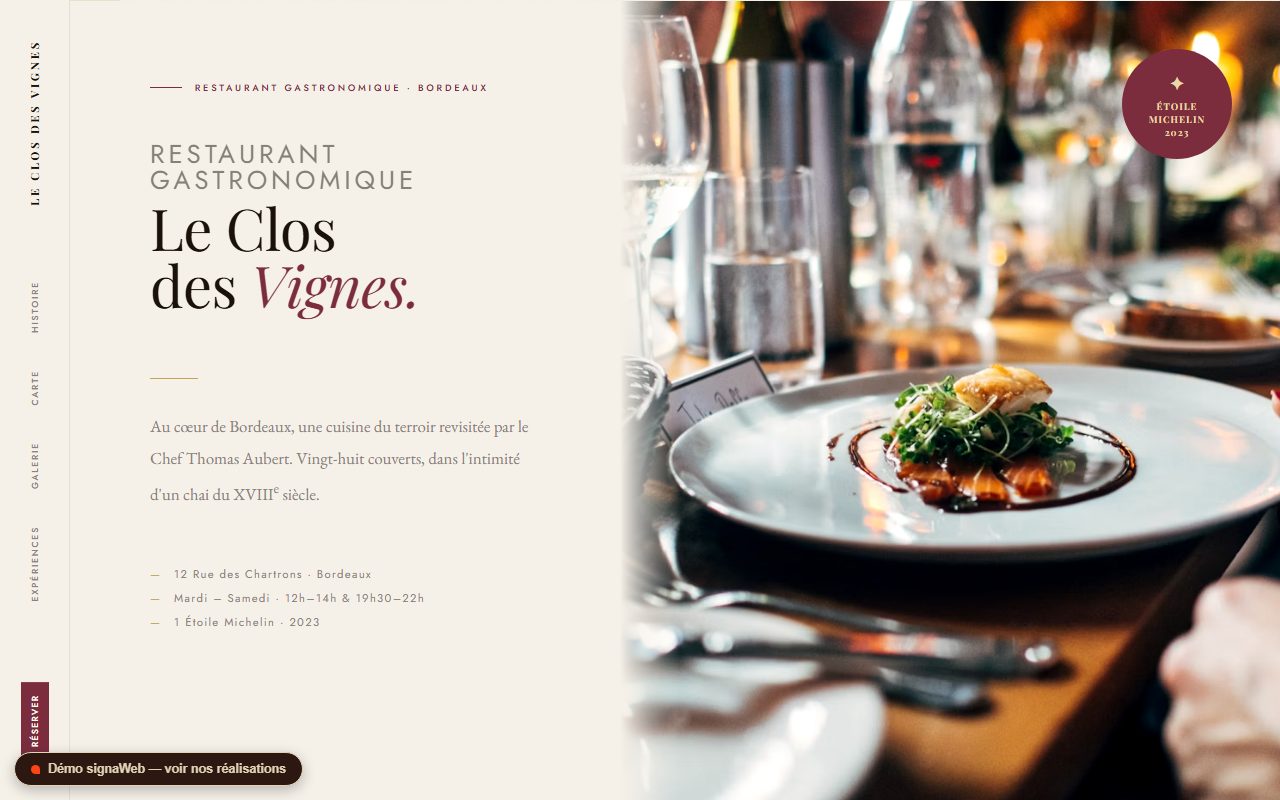 Page d'accueil du site démonstration Le Clos des Vignes : restaurant gastronomique à Bordeaux, grande photo de table dressée et réservation en ligne